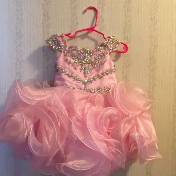 18-24 month Ritzee Girls glitz pageant dress. Won queen title Dresses